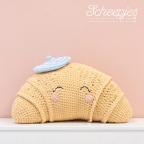 Big Darling Croissant Cushion_3